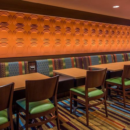 מרלינד הייטס Fairfield Inn & Suites By Marriott St. Louis Westport מראה חיצוני תמונה