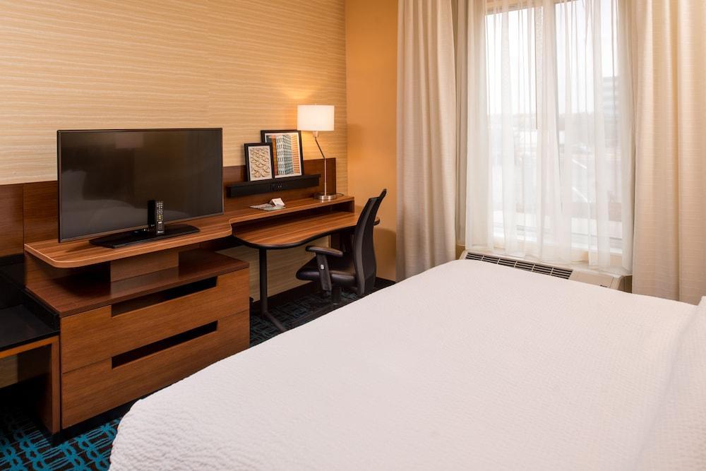 מרלינד הייטס Fairfield Inn & Suites By Marriott St. Louis Westport מראה חיצוני תמונה